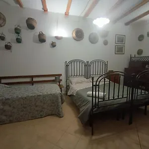Alessi & Bed & Breakfast